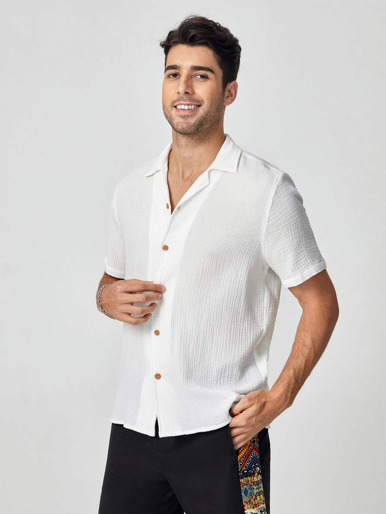 GENTILAND Men Cotton Solid Textured Button Front Shirt